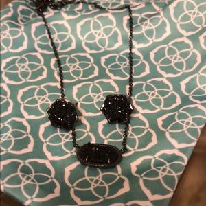 Kendra Scott necklace and earrings